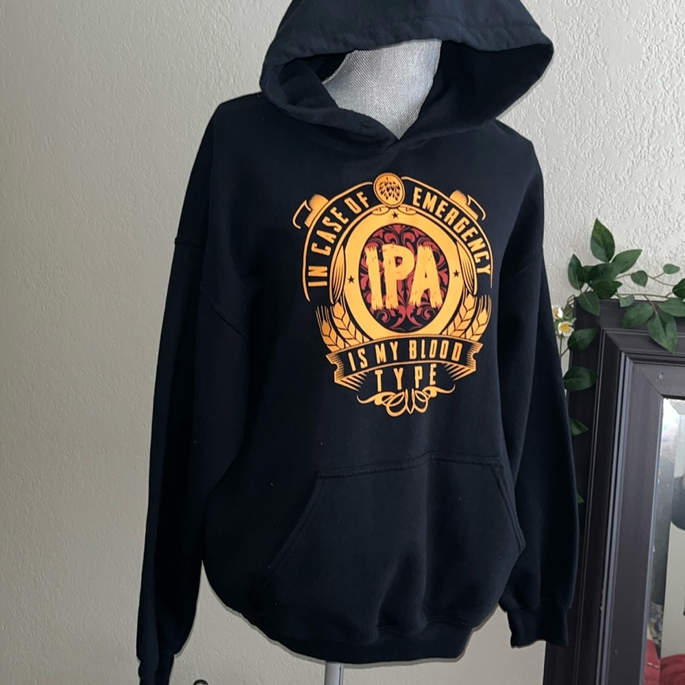 Black Heavy Blend Hoodie